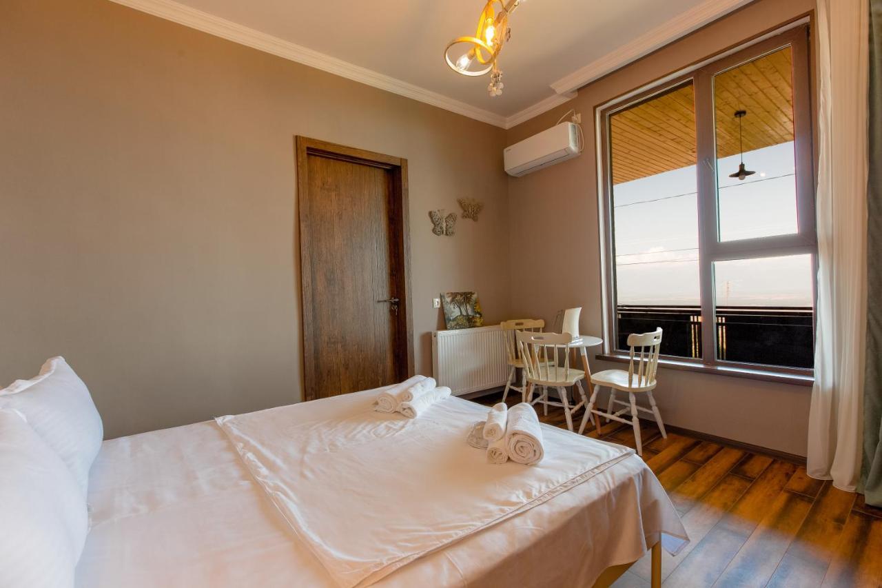 4 Rooms Sighnaghi Esterno foto